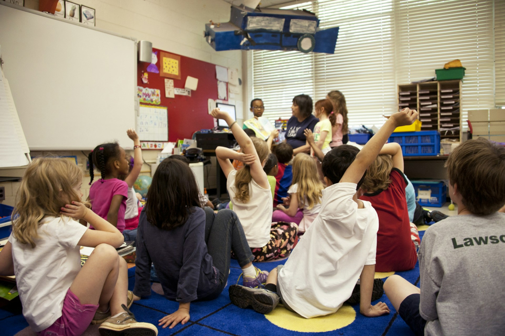 cost of living in dunwoody ga, children in a classroom