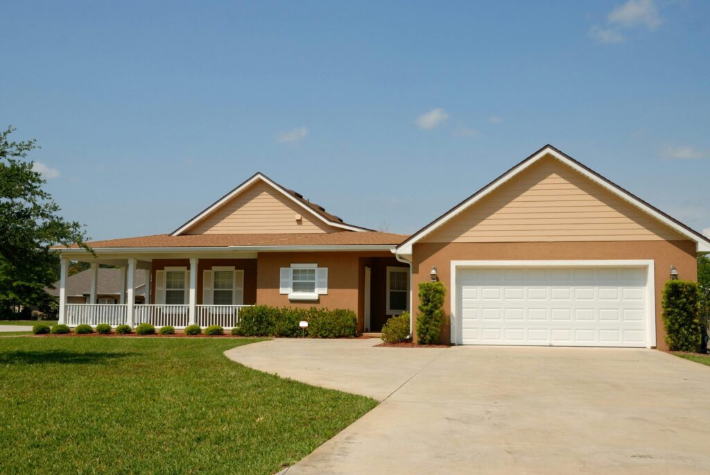 Featured Image for the Luxury Homes for Sale in Wickford, Dunwoody, GA Community Guide Page